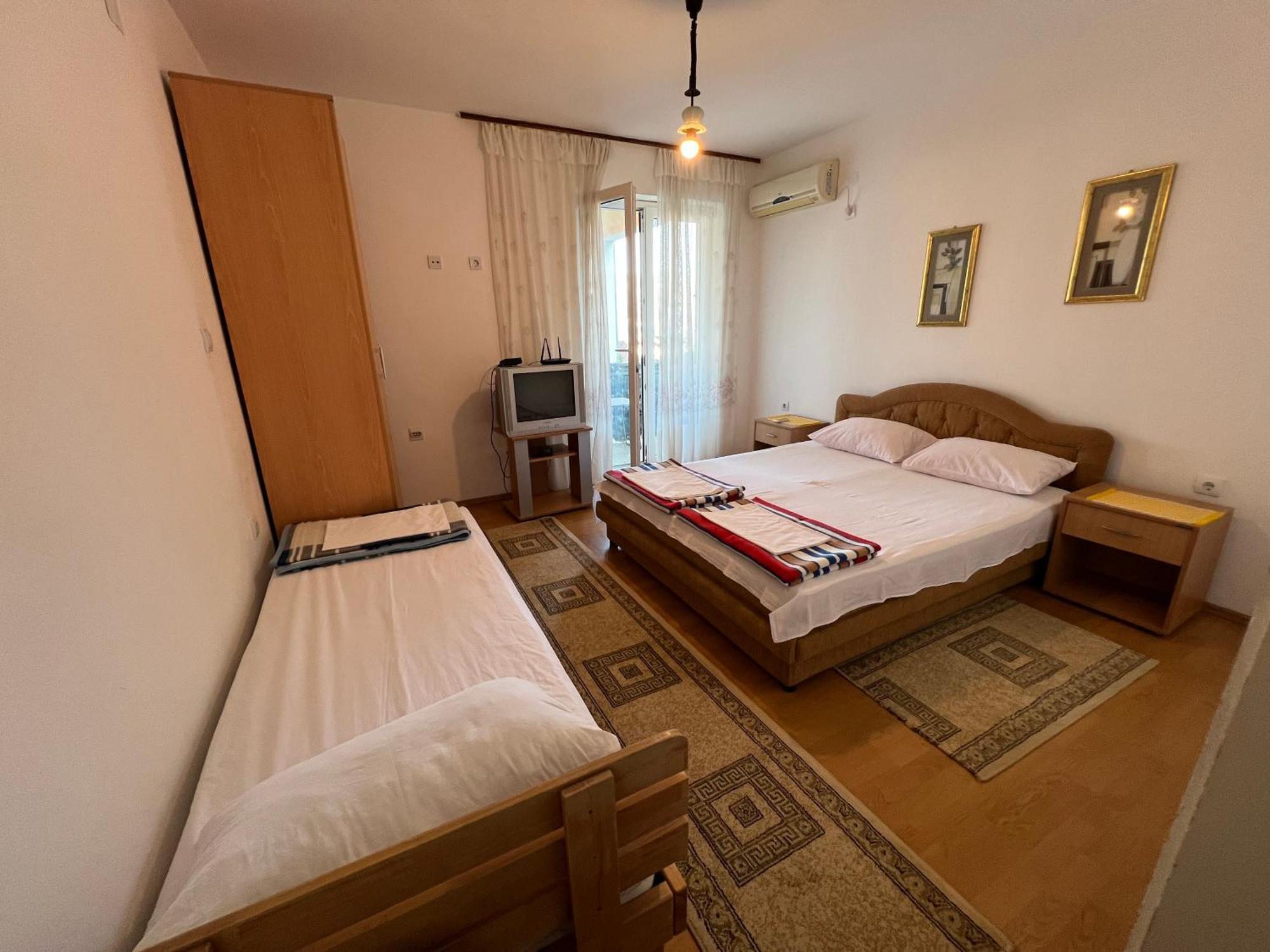 Guest House Plima 2 بودفا المظهر الخارجي الصورة